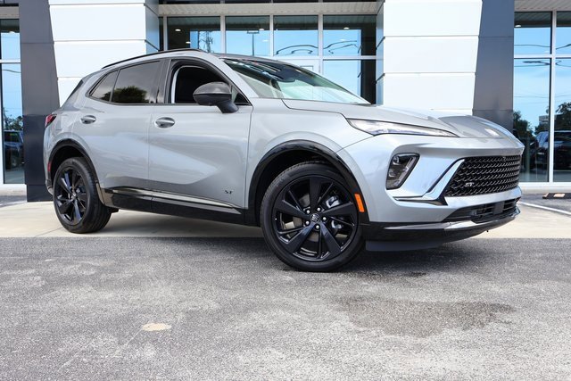 2025 Buick Envision Sport Touring photo 2