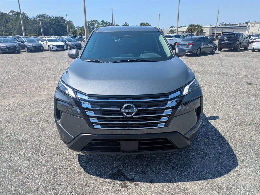2026 Nissan Rogue SV photo 8
