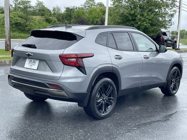 2025 Chevrolet Trax ACTIV photo 7