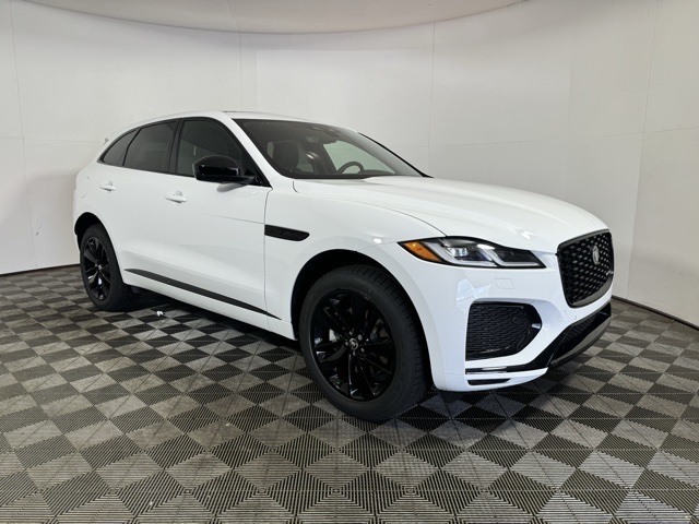 2025 Jaguar F-PACE P250 R-Dynamic S photo 3