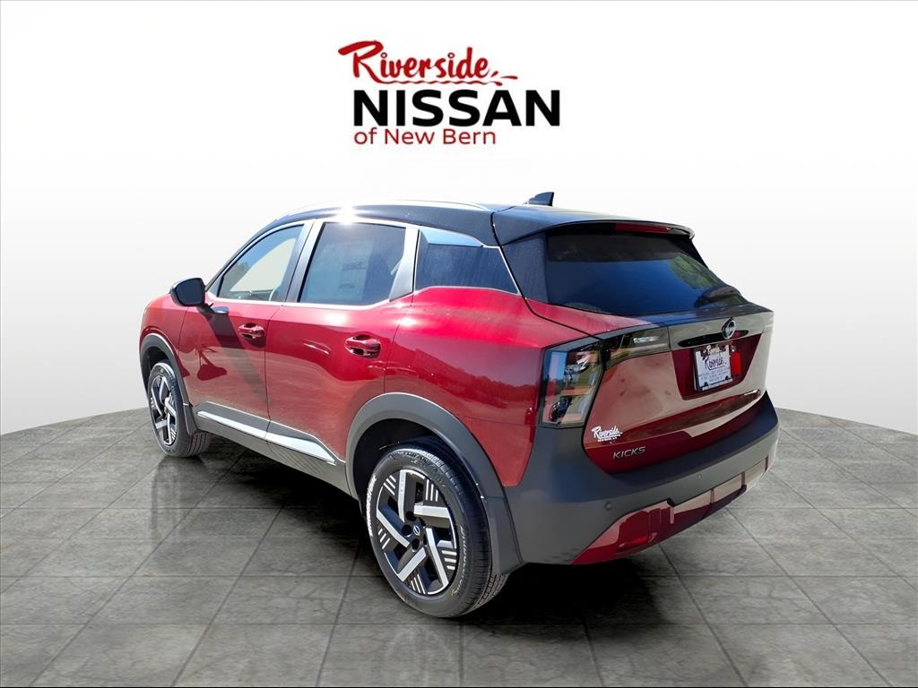 2026 Nissan Kicks SV photo 2