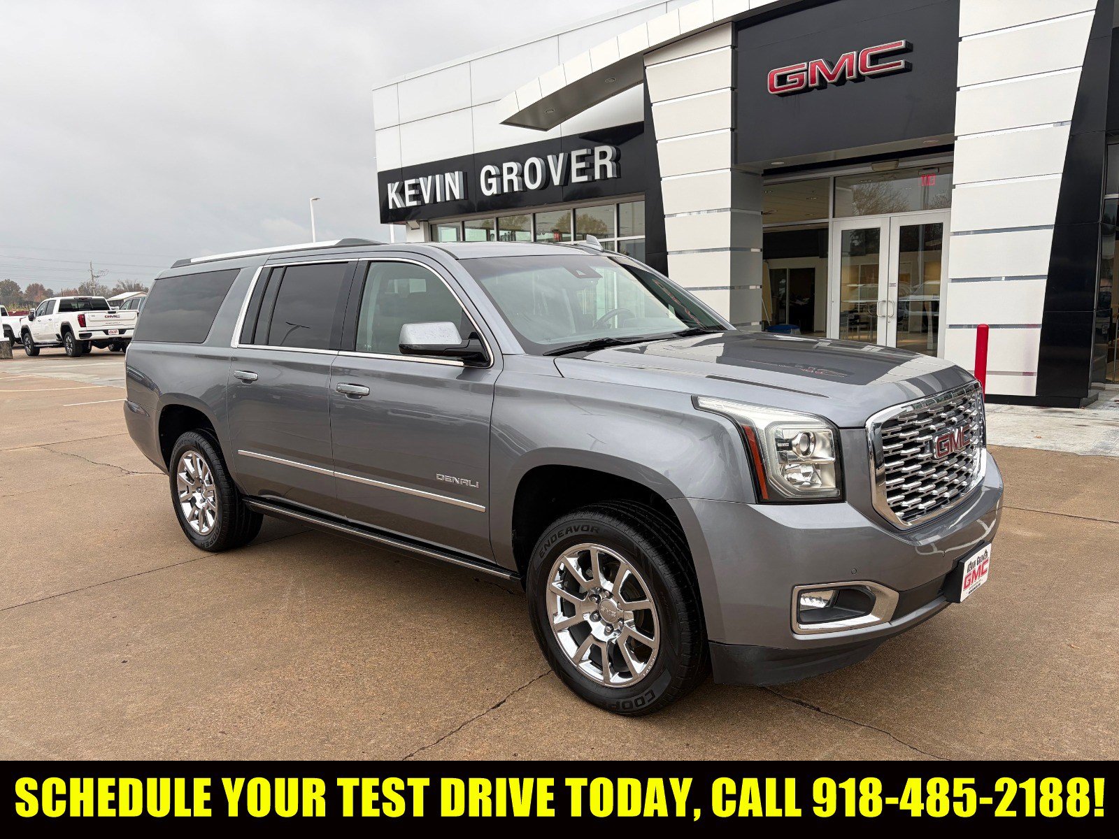 2019 GMC Yukon XL Denali's photo