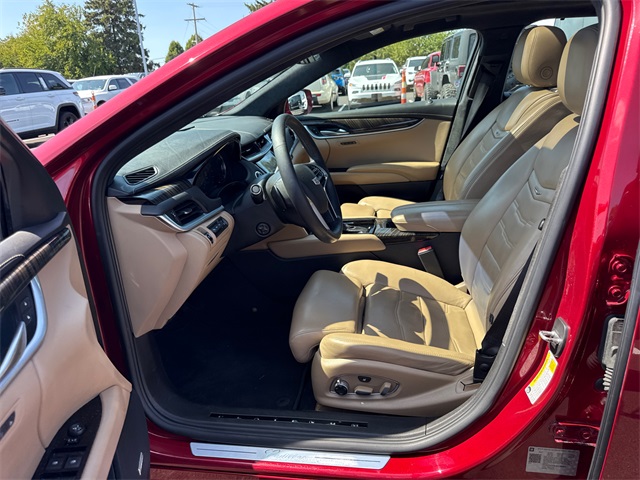 2018 Cadillac XTS Platinum photo 11