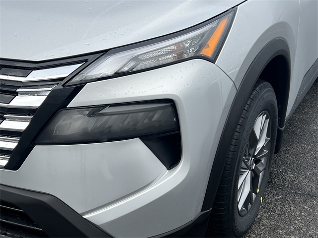 2025 Nissan Rogue S photo 31