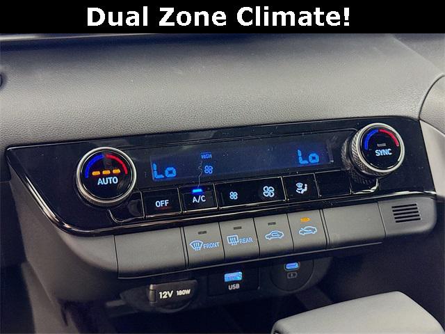 2025 Hyundai Elantra SEL Sport photo 19