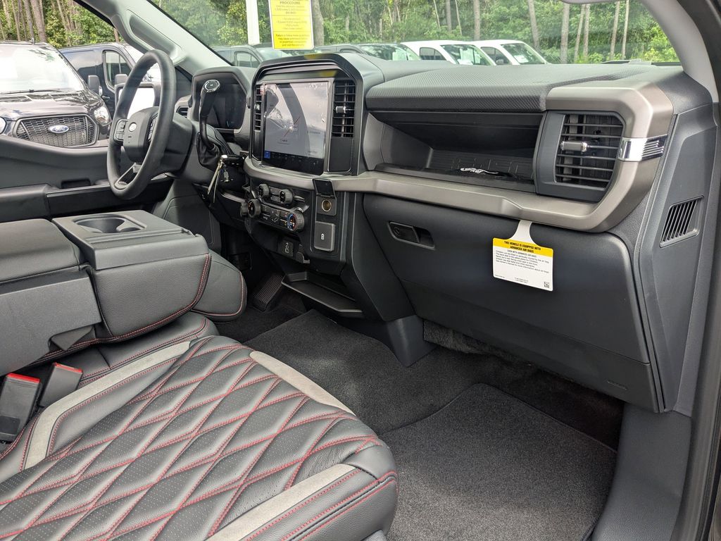 2025 Ford F-150 XL photo 22