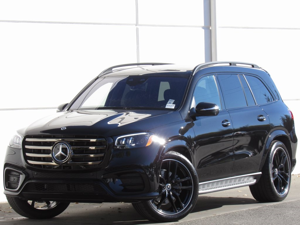 2026 Mercedes-Benz GLS Base's photo