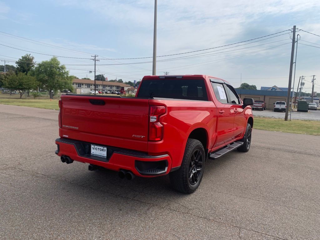 2022 Chevrolet Silverado 1500 RST photo 7