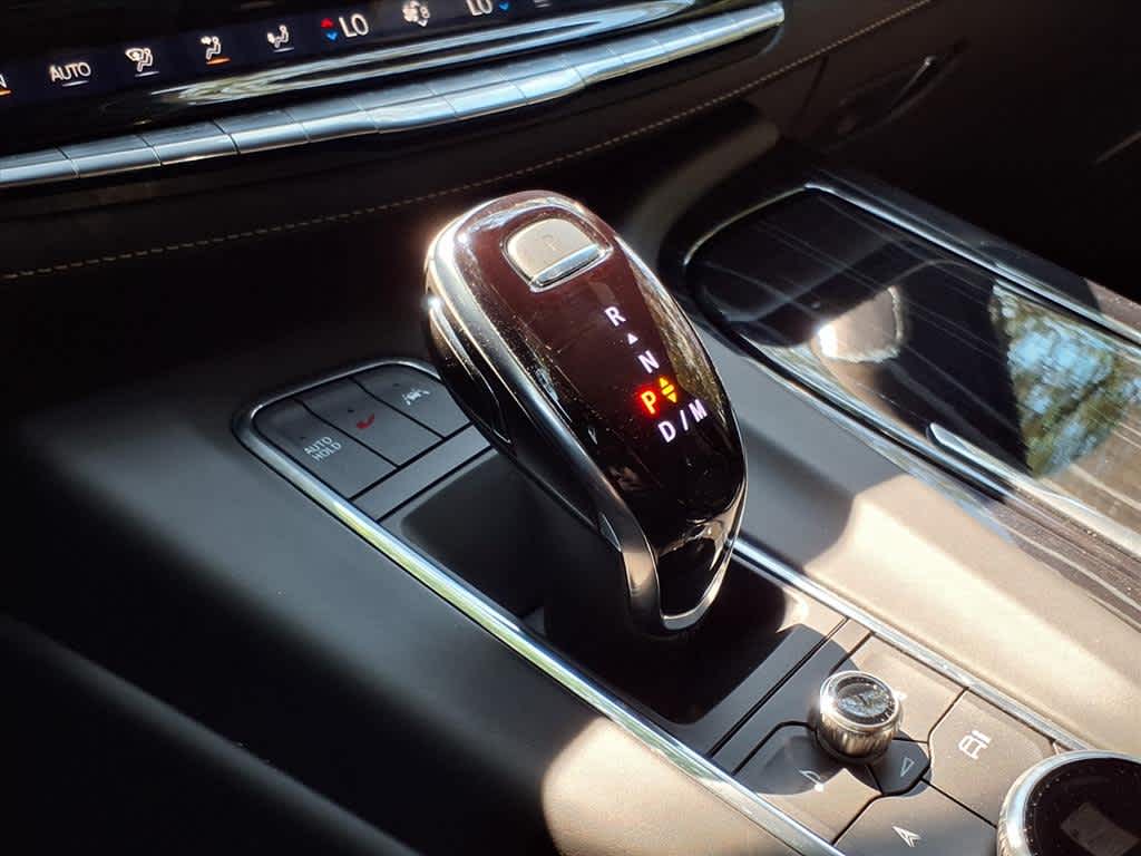 2024 Cadillac Escalade ESV V-Series photo 18