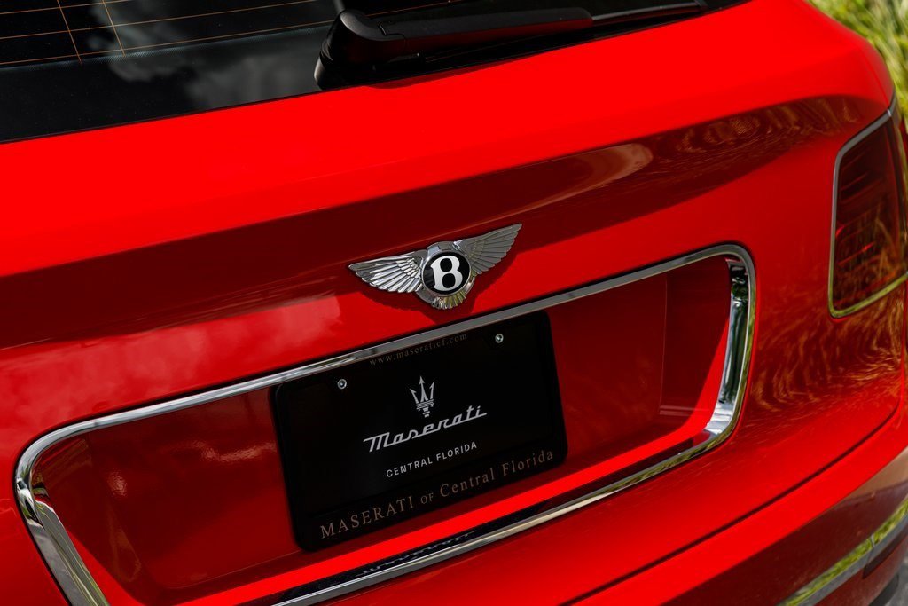 2019 Bentley Bentayga Mulliner photo 11