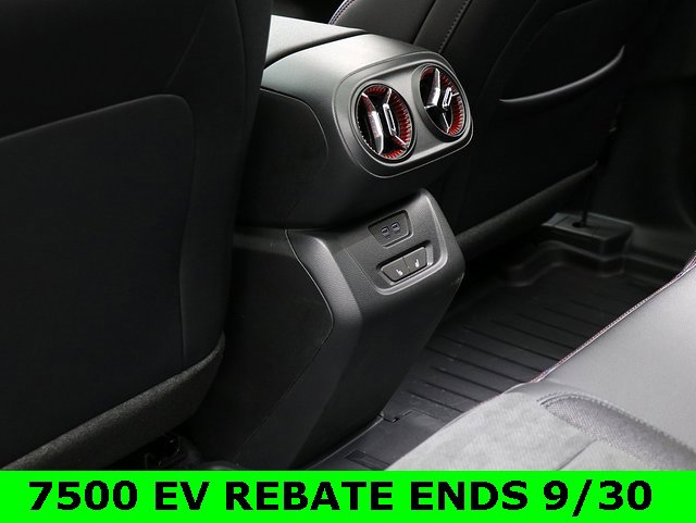 2025 Chevrolet Blazer EV RS photo 9