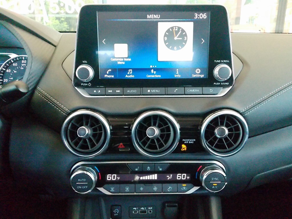 2025 Nissan Sentra SV photo 21