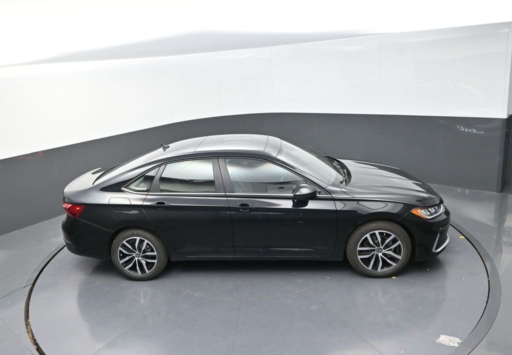 2025 Volkswagen Jetta 1.5T SE photo 16