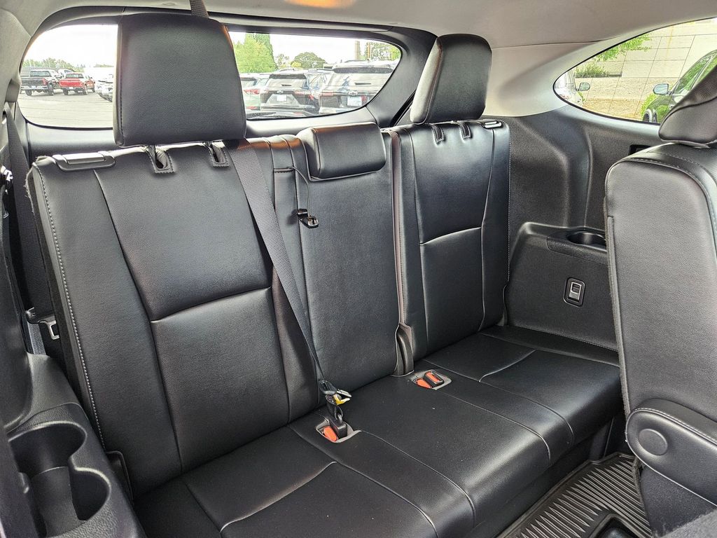 2021 Toyota Highlander Limited photo 29