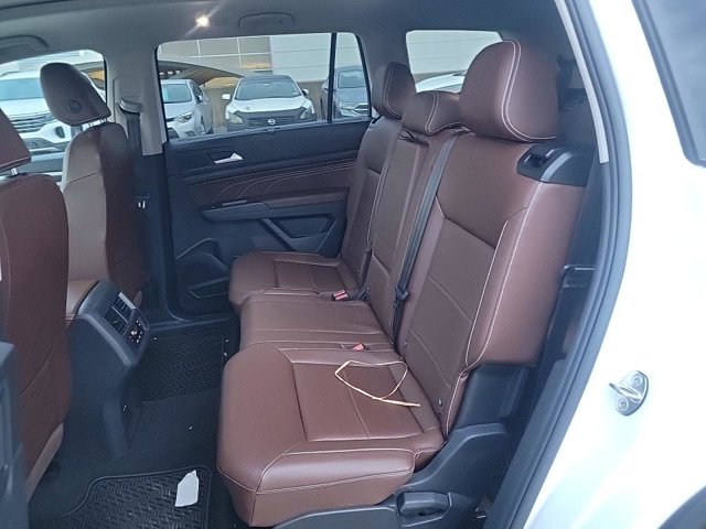2022 Volkswagen Atlas V6 SEL R-Line photo 4