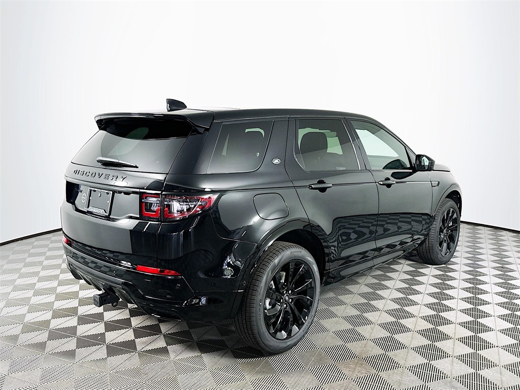 2025 Land Rover Discovery Sport SE photo 4
