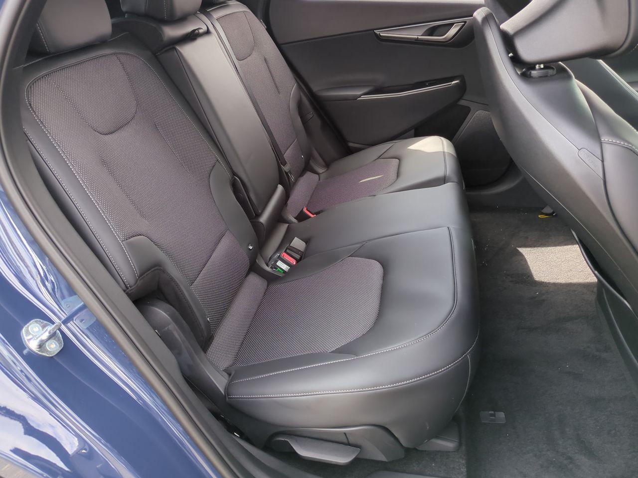 2025 Kia EV6 Light photo 22