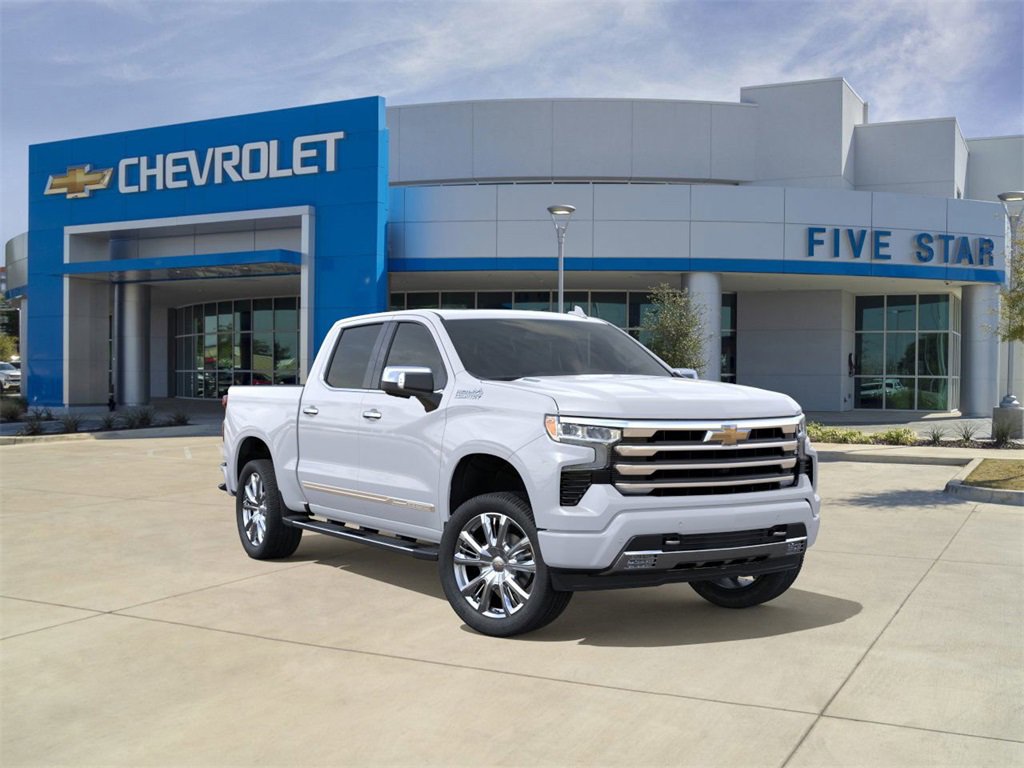 2026 Chevrolet Silverado High Country's photo