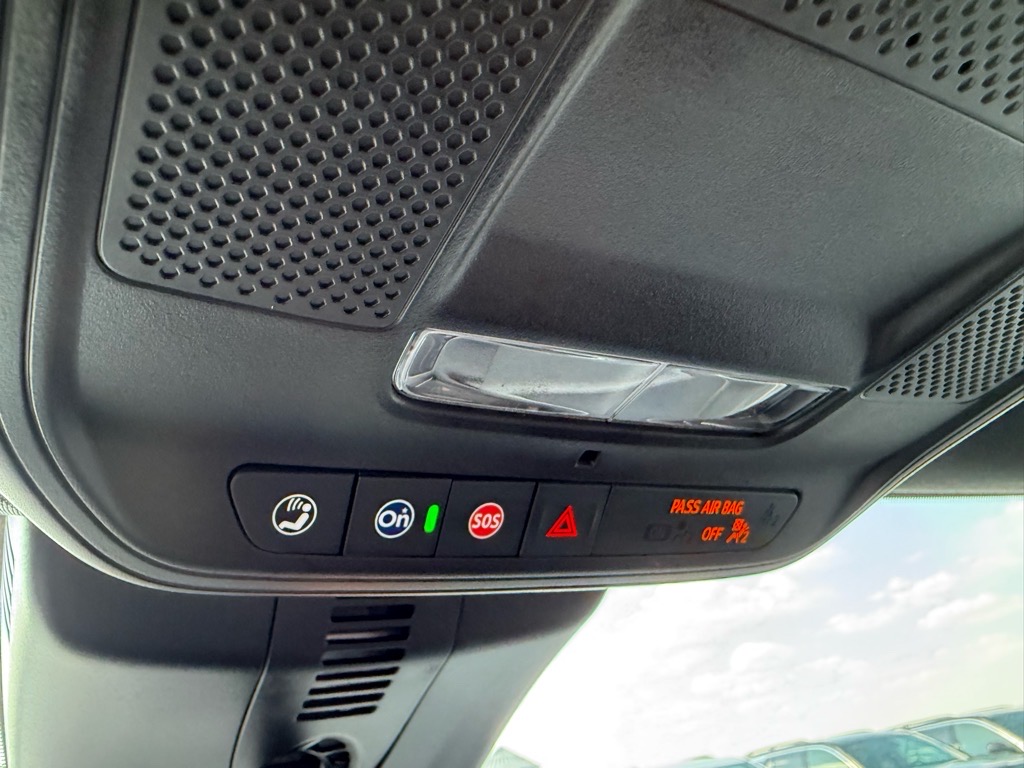 2025 Gmc Acadia Elevation photo 21