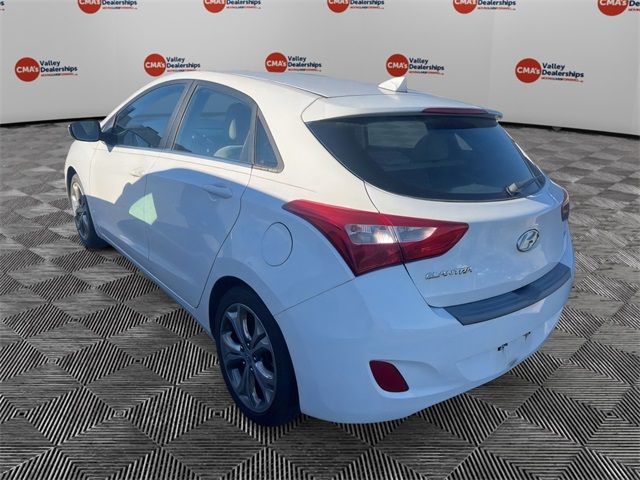 2013 Hyundai Elantra GT Base photo 2