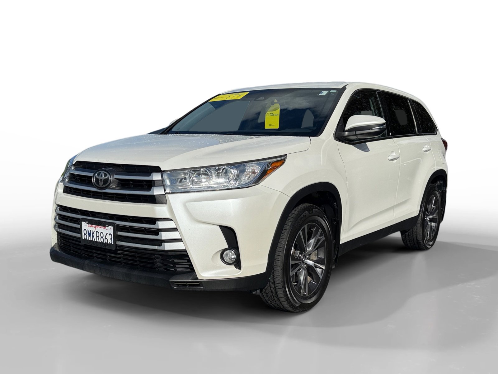2019 Toyota Highlander LE Plus's photo