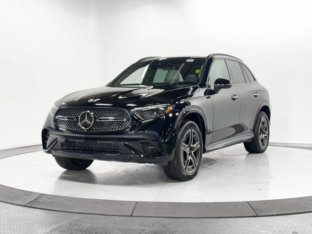 2023 Mercedes Benz GLC 300 4MATIC photo 4