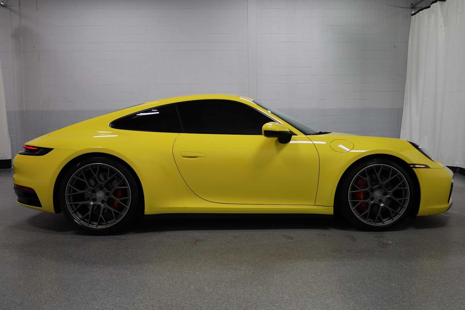 2020 Porsche 911 S photo 10