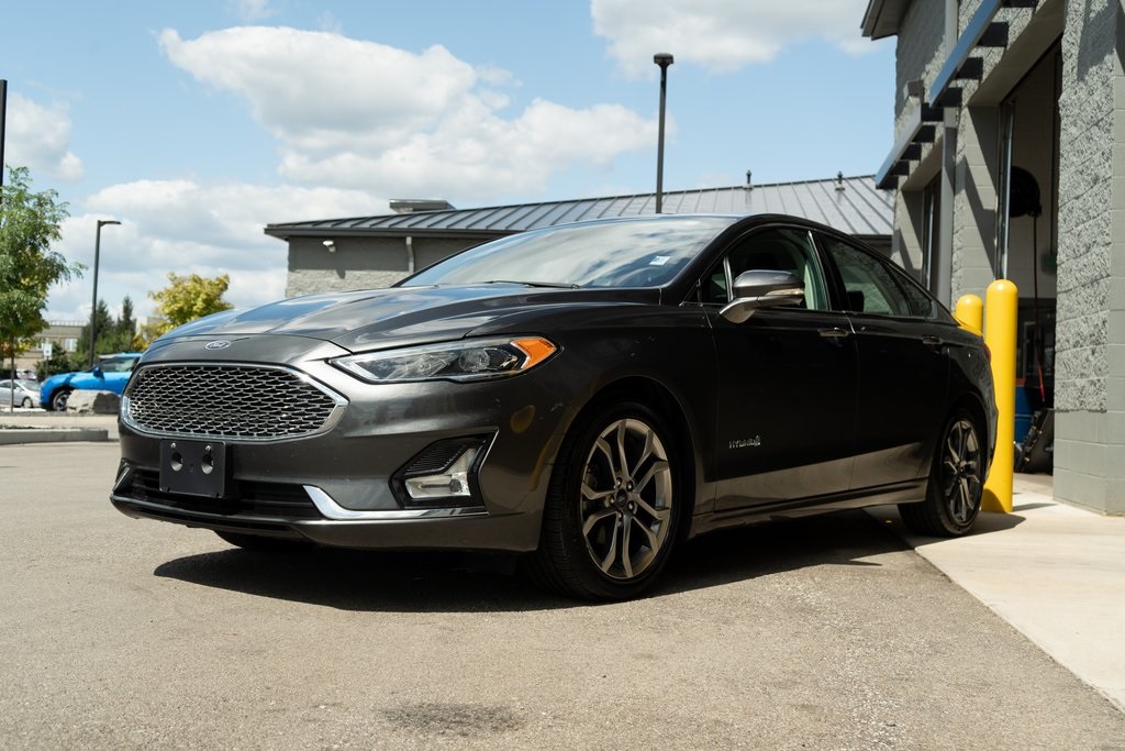 2019 Ford Fusion Hybrid Titanium photo 5