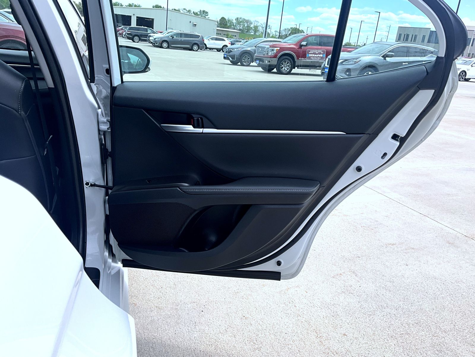 2023 Toyota Camry XSE photo 21