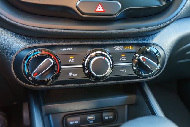 2023 Kia Soul LX photo 22