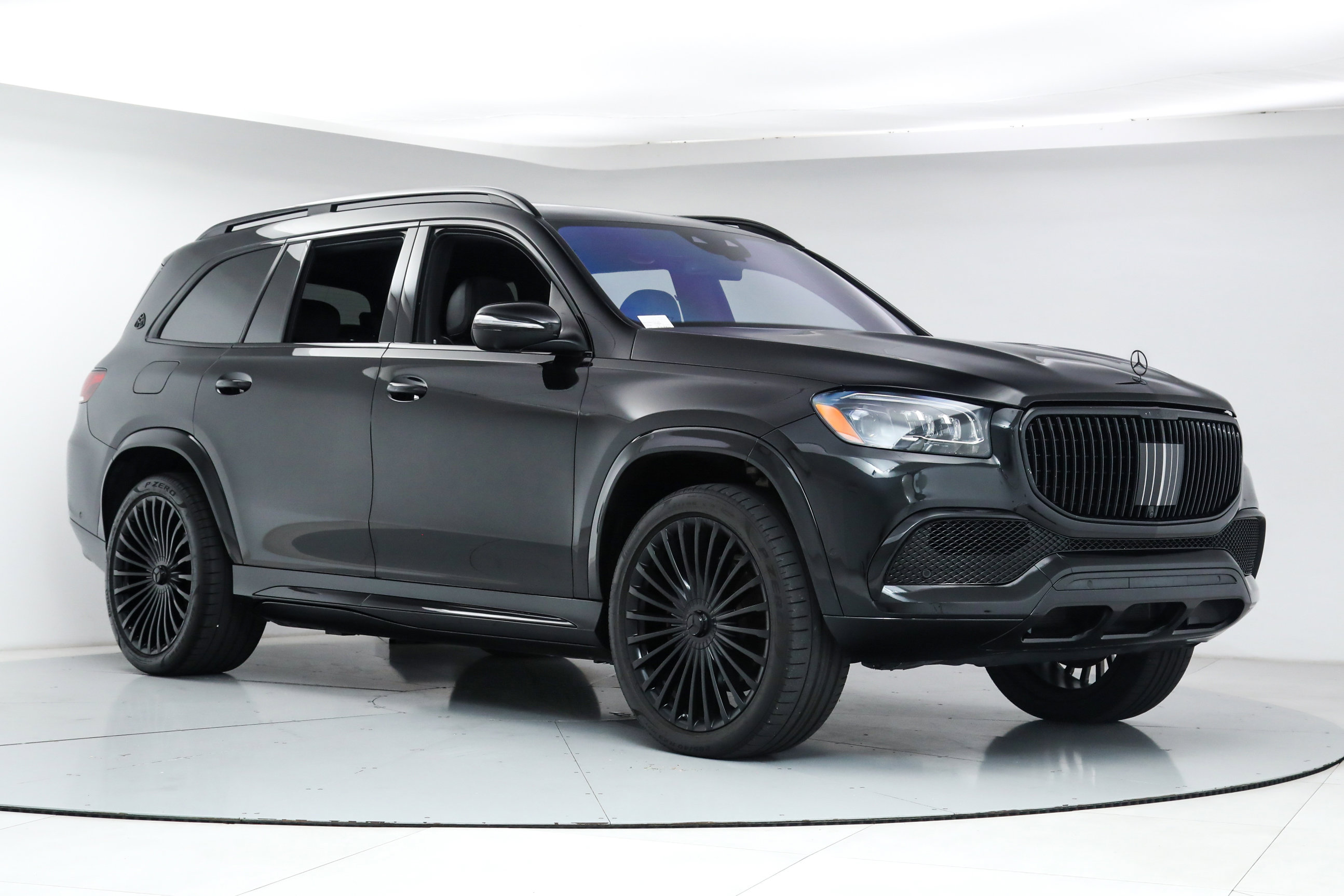 2023 Mercedes Benz GLS Maybach 600 4MATIC photo 7
