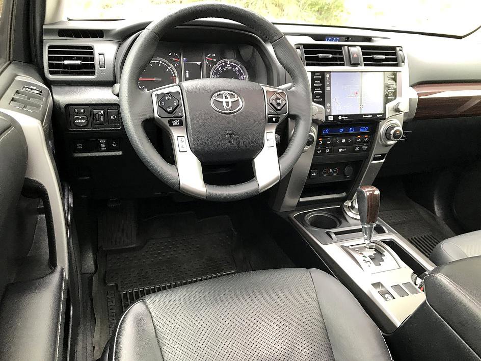 2022 Toyota 4Runner Limited 4WD photo 11