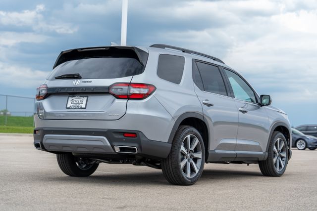 2025 Honda Pilot Elite photo 7