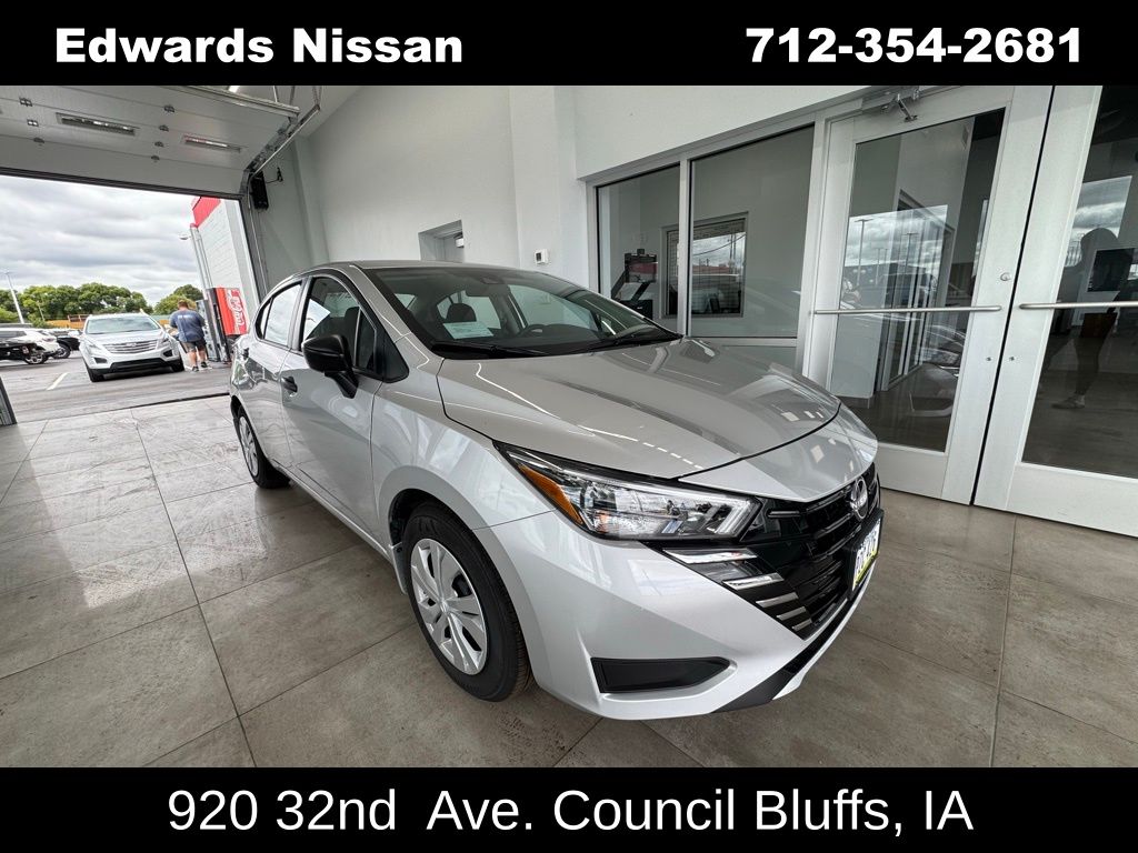 2025 Nissan Versa Sedan S