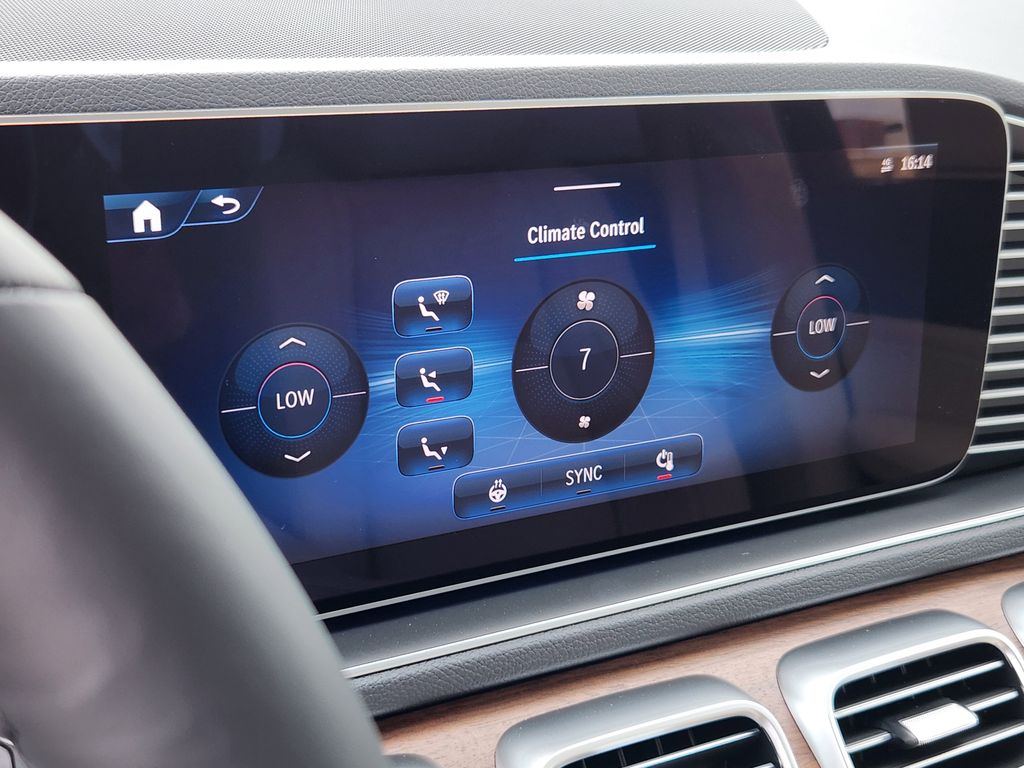 2026 Mercedes Benz GLE 450 4MATIC photo 12