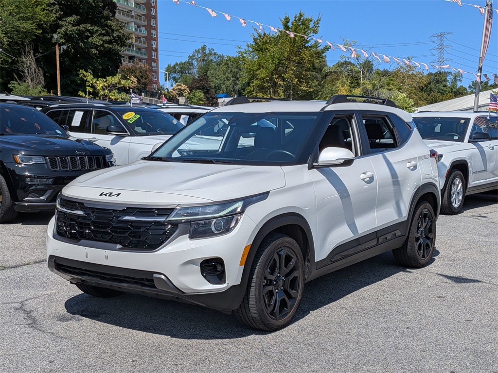 2025 Kia Seltos X-Line's photo