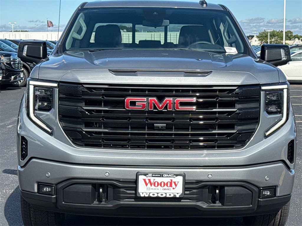 2026 GMC SIERRA - Image 2