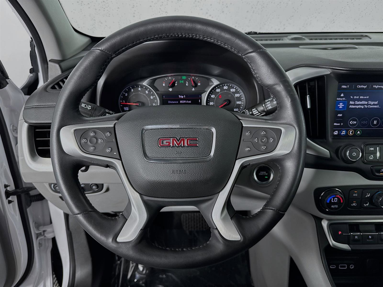 2022 Gmc Terrain SLT photo 9