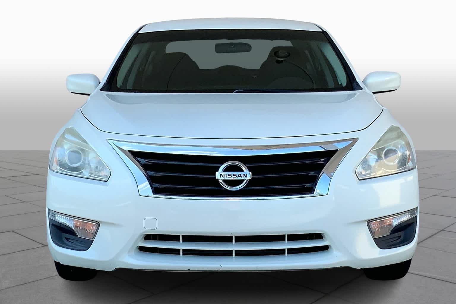 2015 Nissan Altima 2.5 S photo 3
