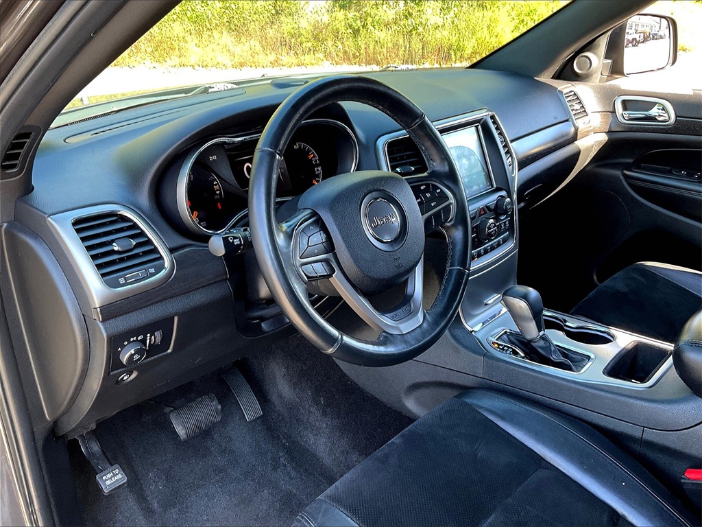 2018 Jeep Grand Cherokee Altitude photo 8