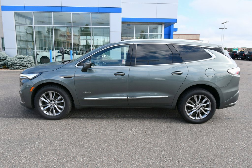 2023 Buick Enclave Avenir photo 4
