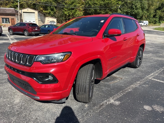 2023 Jeep Compass Limited photo 4