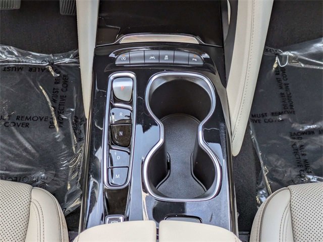 2021 Buick Envision Essence photo 18
