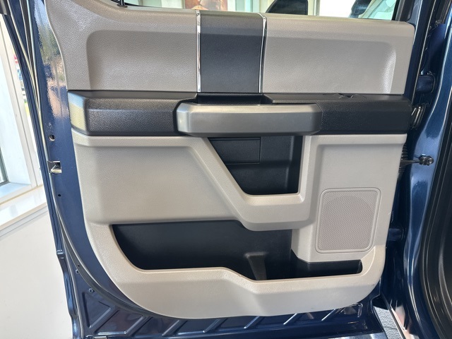 2018 Ford F-350 XLT photo 10