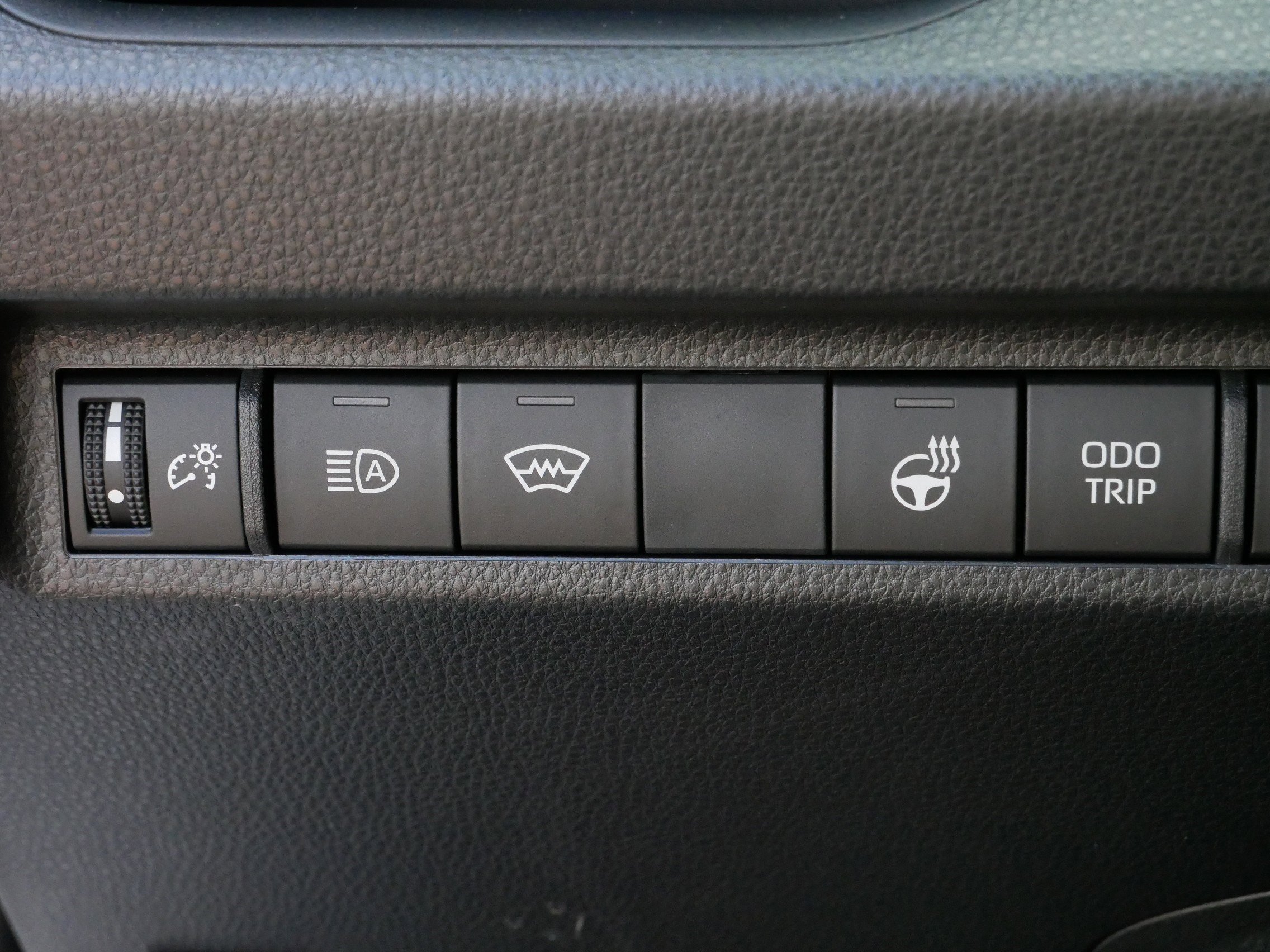 2023 Toyota RAV4 Prime XSE photo 24