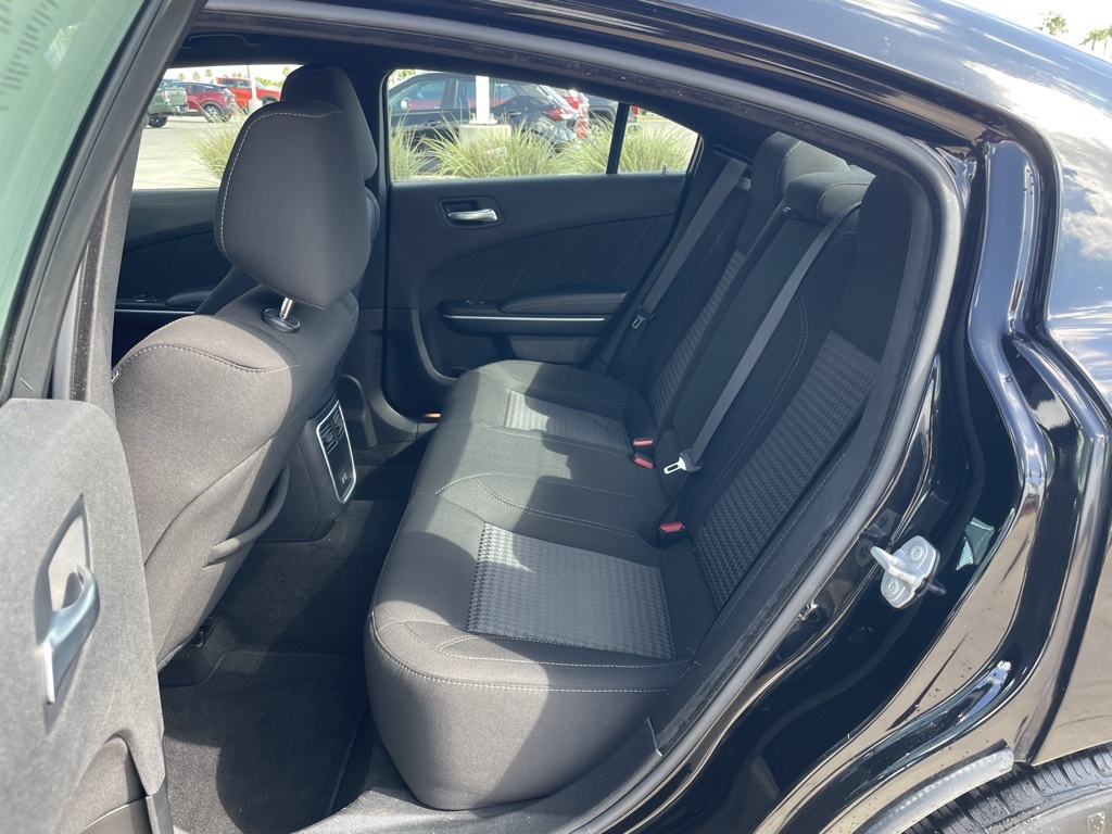 2023 Dodge Charger SXT photo 17
