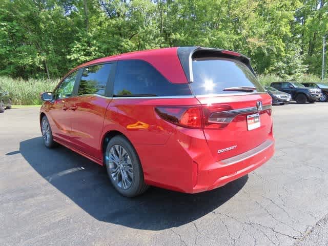 2025 Honda Odyssey Touring photo 4