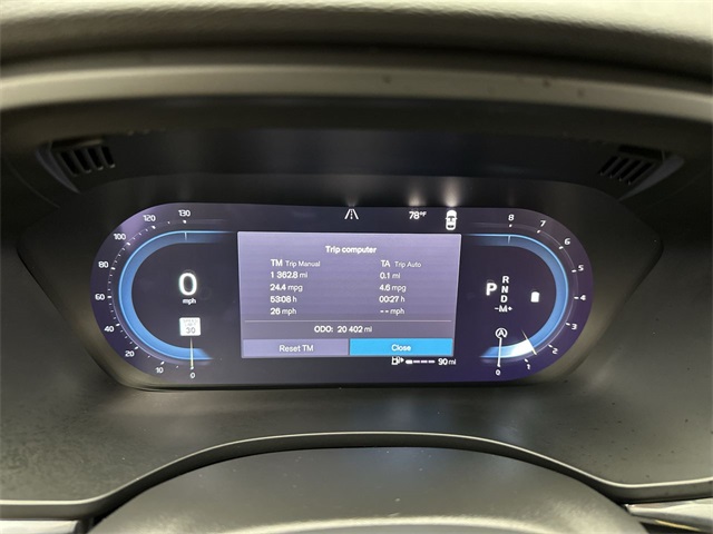 2023 Volvo XC60 B5 Plus photo 6