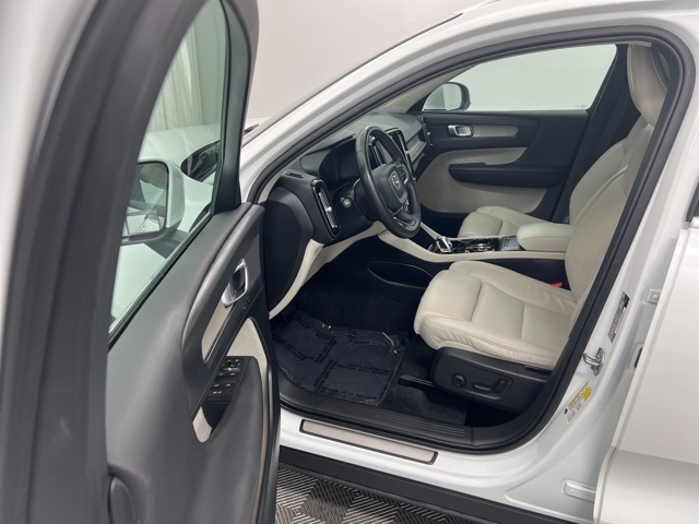 2019 Volvo XC40 T5 Inscription photo 11