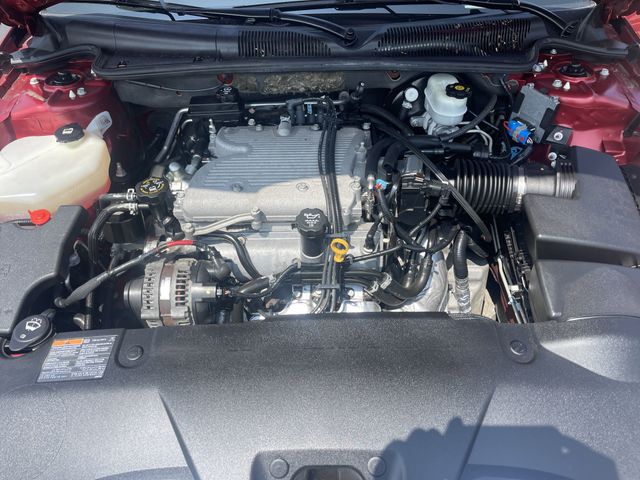 2011 Buick Lucerne CX photo 6